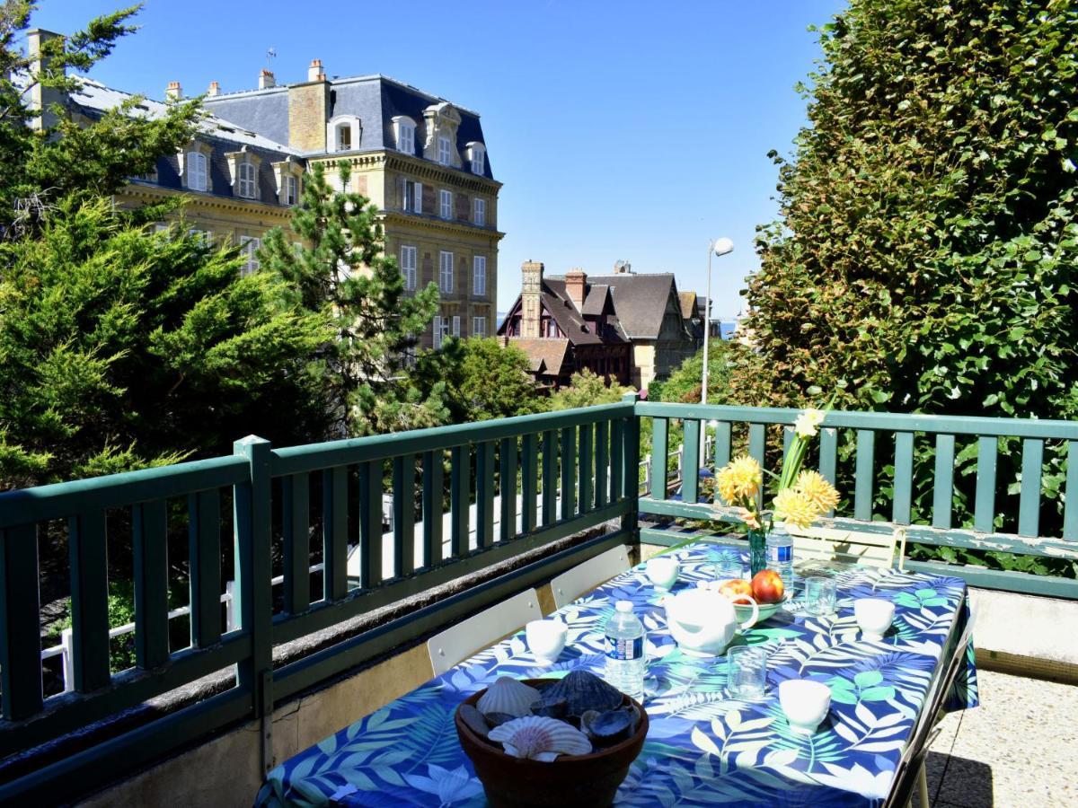 Apartment Les Roches By Interhome Trouville-sur-Mer Exterior photo
